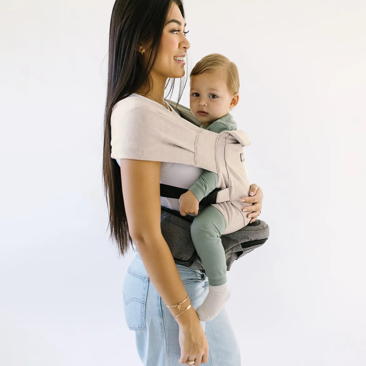 Hip Seat and Snug Carrier 2-in-1 Bundle