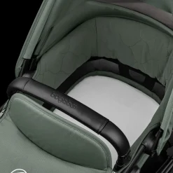 Kangaroo Seat Stroller & Bassinet Bundle