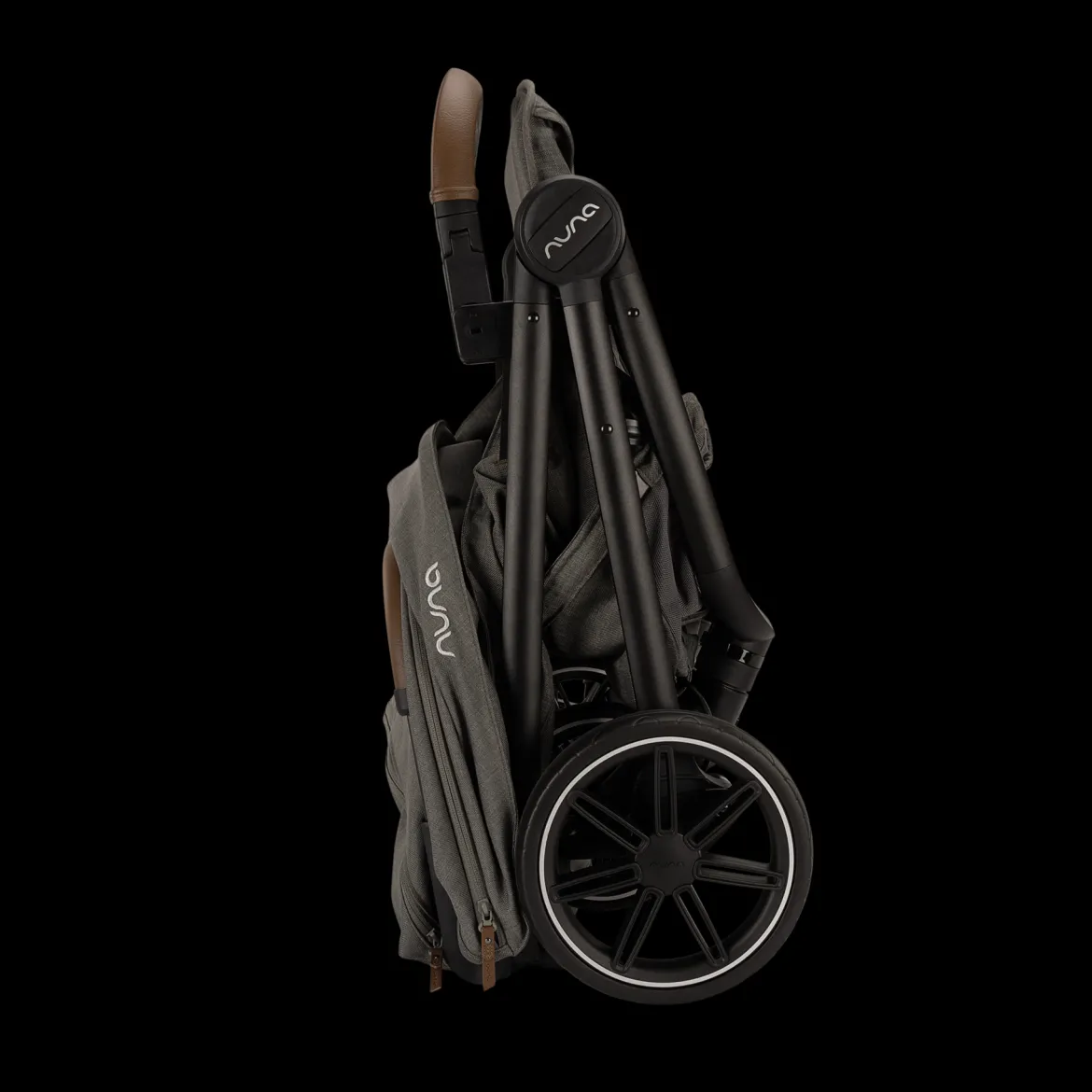 TRVL lx + PIPA urbn